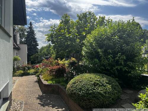 Vorgarten - 4 Zimmer Einfamilienhaus in Neuenhagen