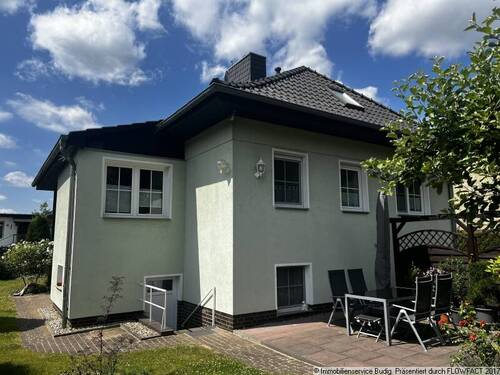 Rückansicht mit Terrasse - Einfamilienhaus mit 107,90 m² in Neuenhagen zum Kaufen