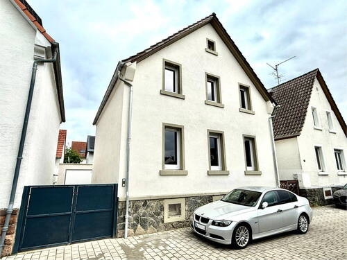 Straßenansicht - 
