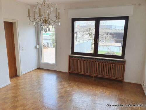 Wohnzimmer EG rechts - 