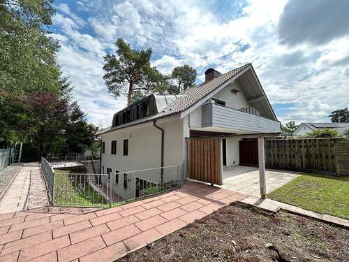 Ansicht Balkon und Terrasse - 7 Zimmer Etagenwohnung zum Kaufen in Erlangen