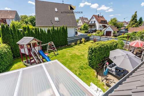 ...mit Blick Richtung Garten - 