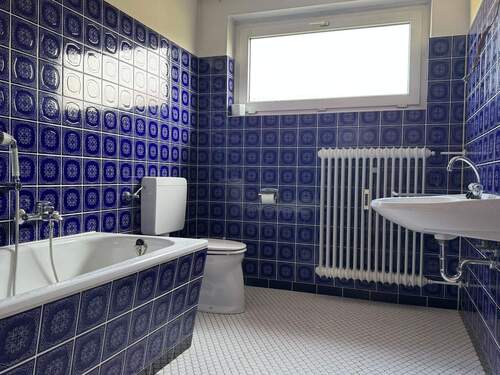 Tageslicht Wannenbad EG - 