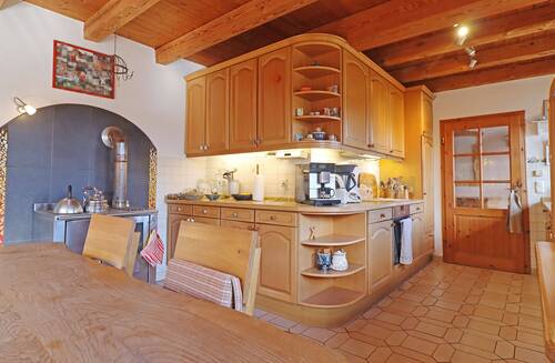 Küche - 1 Zimmer Mehrfamilienhaus, Wohnhaus in Zernien