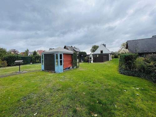 Gartengrundstück mit Pavillon - Einfamilienhaus mit 150,00 m&sup2; in Diepenau zum Kaufen