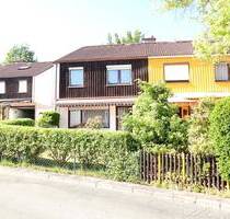 DHH Roter Hügel, 5-6 Zimmer, Garage, Südausrichtung, Essküche, 2 Bäder, Keller, Top gepflegt - Bayreuth