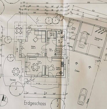 EG mit Doppelgarage - 