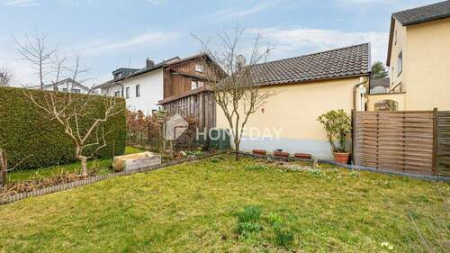 Garten 1 - 3 Zimmer Doppelhaushälfte zum Kaufen in Forstinning