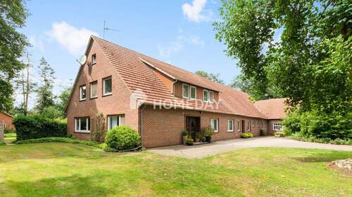 Außenansicht 5 - 9 Zimmer Mehrfamilienhaus, Wohnhaus in Großenkneten