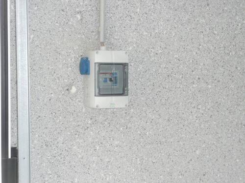 Stromanschluss mit Zähler - 