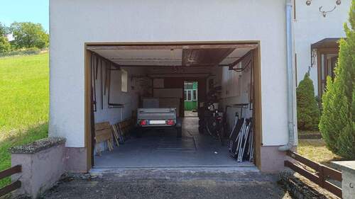 Garage - 