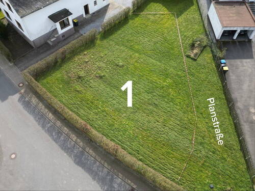 Grundstück 1. - 