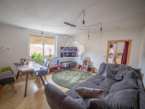Wohnzimmer Ansicht 1 - 2 Zimmer Etagenwohnung in Fürth