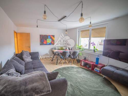 Wohnzimmer Ansicht 2 - Etagenwohnung mit 57,00 m² in Fürth zur Miete