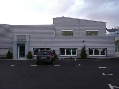 Außenansicht, Eingang - 4 Zimmer Büro zur Miete in Saarbrücken