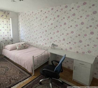 10 Zimmer 3 b - 
