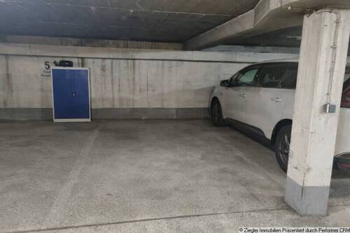 14 Tiefgaragenplatz - 