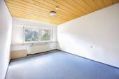 Schlafzimmer EG - 9 Zimmer Mehrfamilienhaus, Wohnhaus in Ludwigsburg