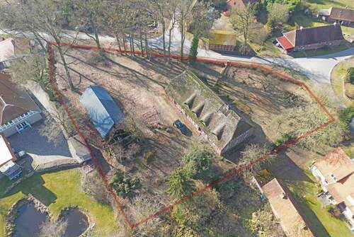 Luftbild mit Grundstückmarkierung - 1 Zimmer Einfamilienhaus zum Kaufen in Boitze