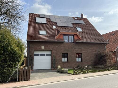 Bild 3 - 7 Zimmer Einfamilienhaus in Beckedorf