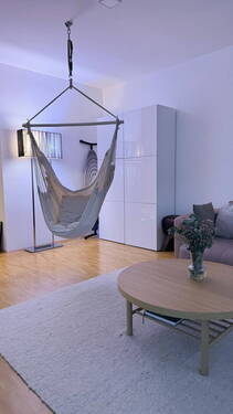 Wohnzimmer, Bild 2 - 