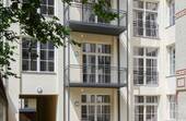 Innenhof mit Blick auf die Wohnung - 