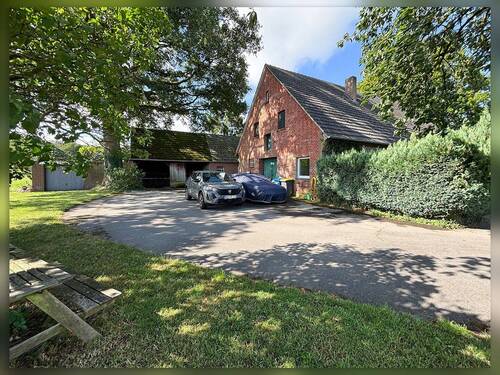 Hofansicht Nord-Ost - 6 Zimmer Mehrfamilienhaus, Wohnhaus in Rhede / Büngern