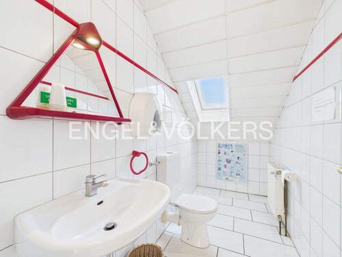Gäste-WC im OG - 