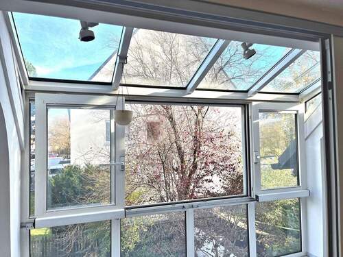 Ausblick vom Wintergarten - 