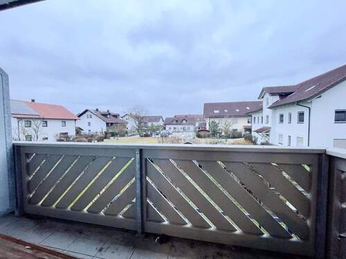 Großer Balkon.jpg - 2 Zimmer Etagenwohnung zum Kaufen in Unterneukirchen
