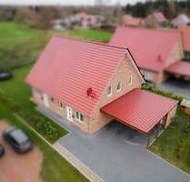 Moderne Doppelhaushälfte mit 5 Zimmern, Wärmepumpe & Carport - Neukamperfehn Neuefehn