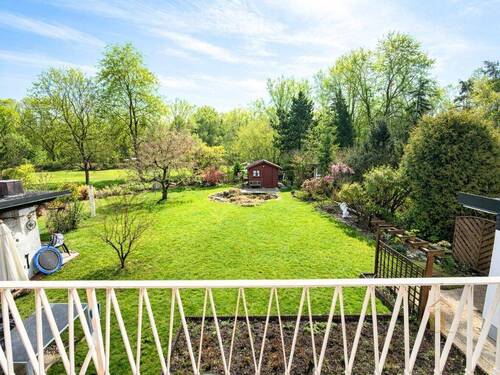 Balkon visualisiert - Doppelhaushälfte mit 160,00 m&sup2; in Olching zum Kaufen