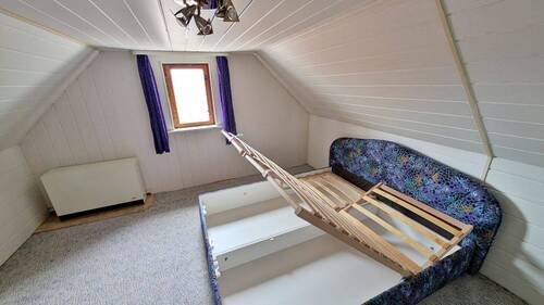 Dachboden 3 - 