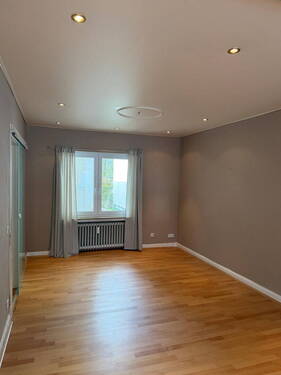 Wohnzimmer - Mehrfamilienhaus, Wohnhaus mit 220,00 m&sup2; in Mülheim an der Ruhr zum Kaufen