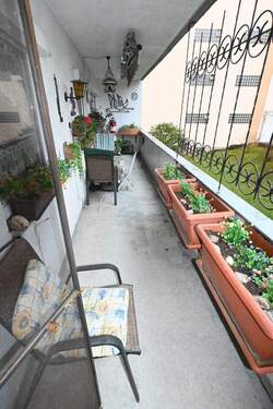 Balkon - 4 Zimmer Etagenwohnung zum Kaufen in Dudweiler