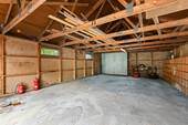Große Garage - 