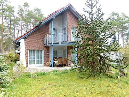 Frontansicht 4.jpeg - 4 Zimmer Einfamilienhaus in Spreenhagen