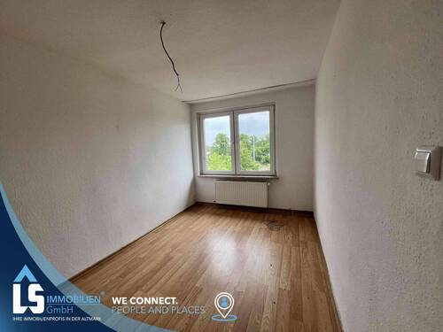 Büro - Etagenwohnung mit 70,70 m&sup2; in Osterburg (Altmark) zur Miete