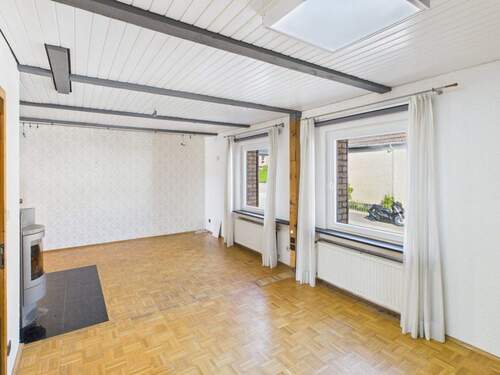 Wohnzimmer linke Seite - 