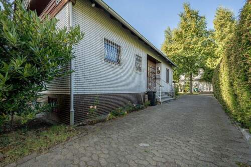 Titelbild - Bremerhaven - Lehe Familienfreundliches Einfamilienhaus auf großzügigem Grundstück