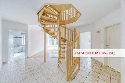 015_Exposé_HD.jpg - 