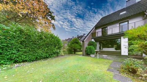 Außenansicht - 5 Zimmer Reihenendhaus in Hamburg