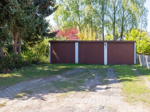 Ansicht Garagen - 