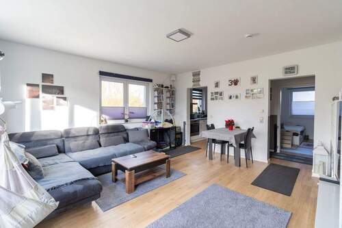 Hagen Held Immobilien - Das Wohnzimmer 4.jpeg - 