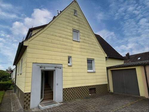 Ansicht Norden - 5 Zimmer Einfamilienhaus zum Kaufen in Feuchtwangen