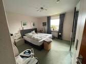 Schlafzimmer EG - 