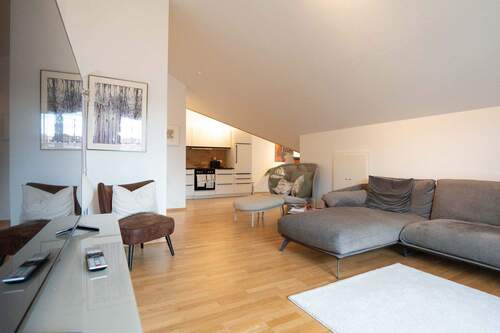 Wohnbereich Blick Küche.jpg - 