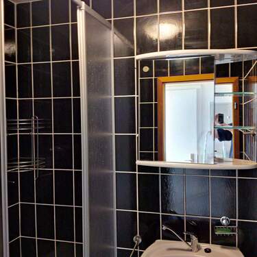 Bad 3. OG re - 2 Zimmer Mehrfamilienhaus, Wohnhaus in Dortmund