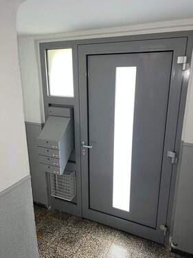Hauseingangstür (2) - 