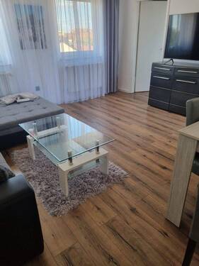 Bild 1 - Schöne 3-Zimmerwohnung 6-OG Blick in Nürnberg Zentrum - nähe Wöhrder See